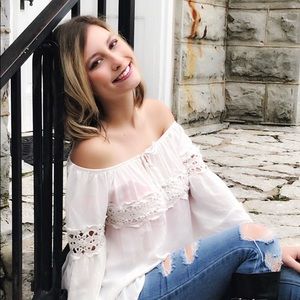 Meet your Posher, Dana